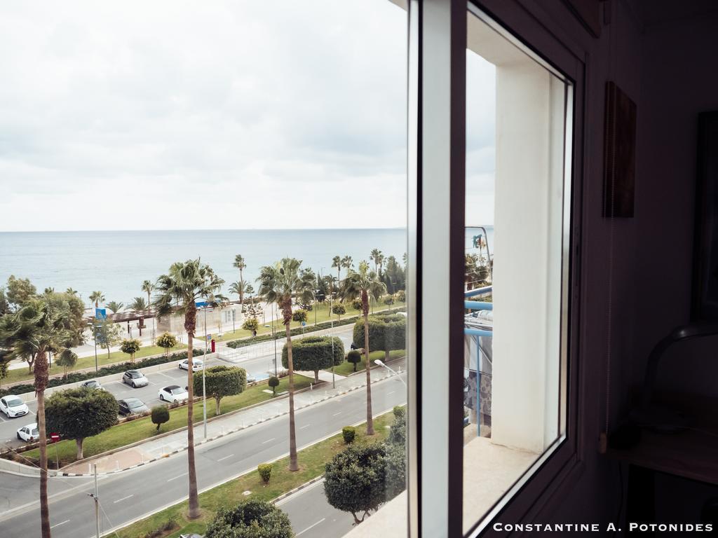 Sea Front & City Center, Amazing Sea View Лимасол Экстерьер фото
